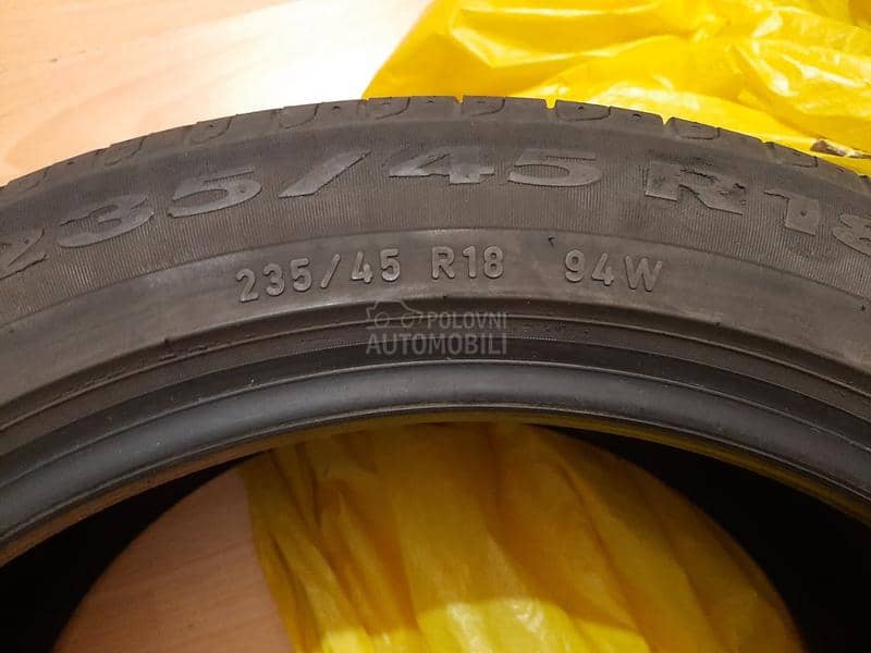 Pirelli 235/45 R18 Letnja
