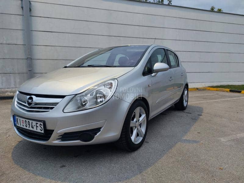 Opel Corsa D 1.7 COSMO