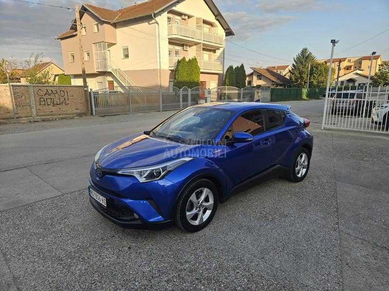 Toyota C-HR Serv isna  istoria