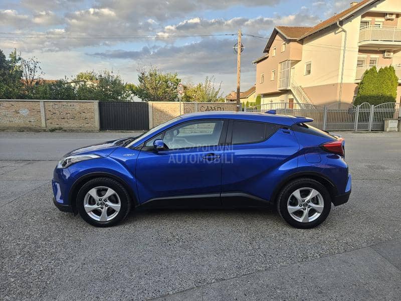 Toyota C-HR Serv isna  istoria