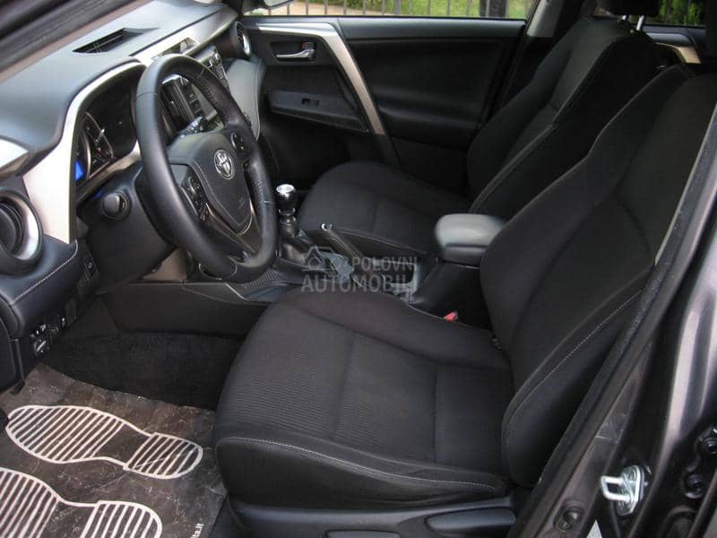 Toyota RAV 4 2.0 D