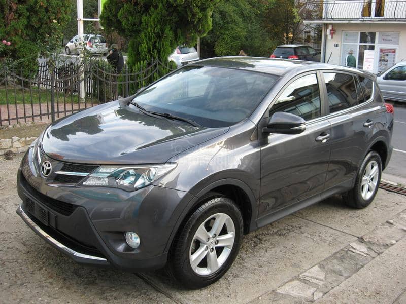 Toyota RAV 4 2.0 D
