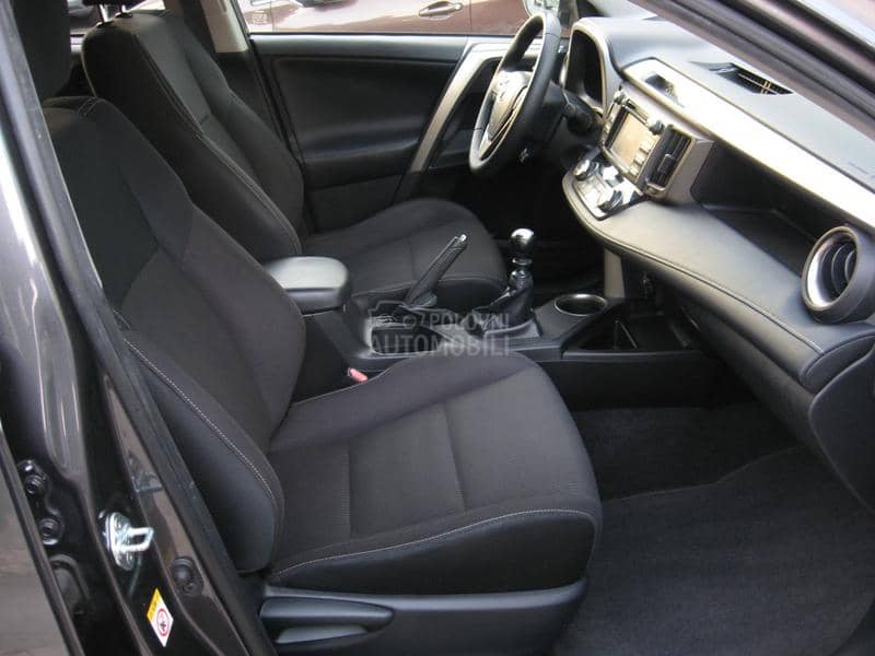 Toyota RAV 4 2.0 D