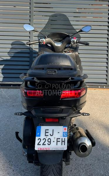Piaggio Mp3 na B