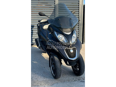 Piaggio Mp3 na B