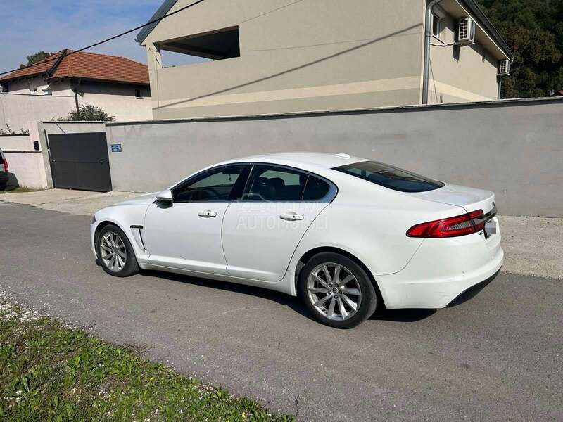 Jaguar XF 2.2 disel LUXURY
