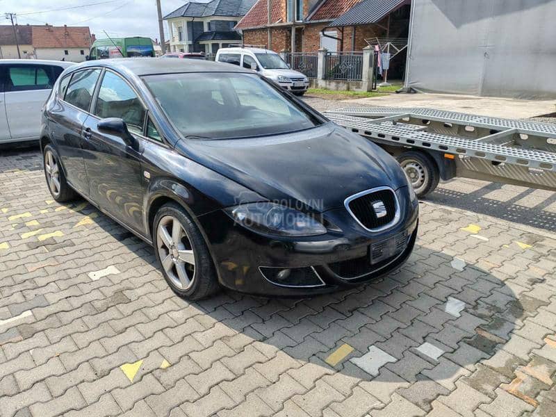 Seat Leon 2.0TDI -  kompletan auto u delovima