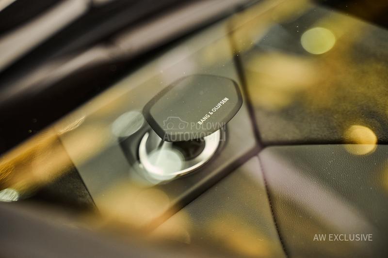 Lamborghini Urus SE V8 NEW