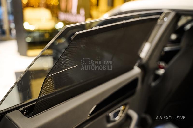 Lamborghini Urus SE V8 NEW