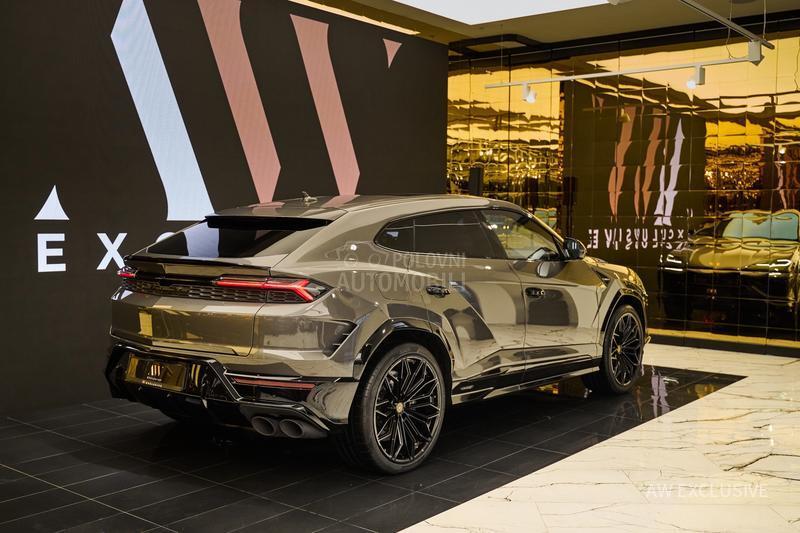 Lamborghini Urus SE V8 NEW