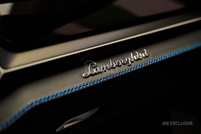 Lamborghini Urus SE V8 NEW