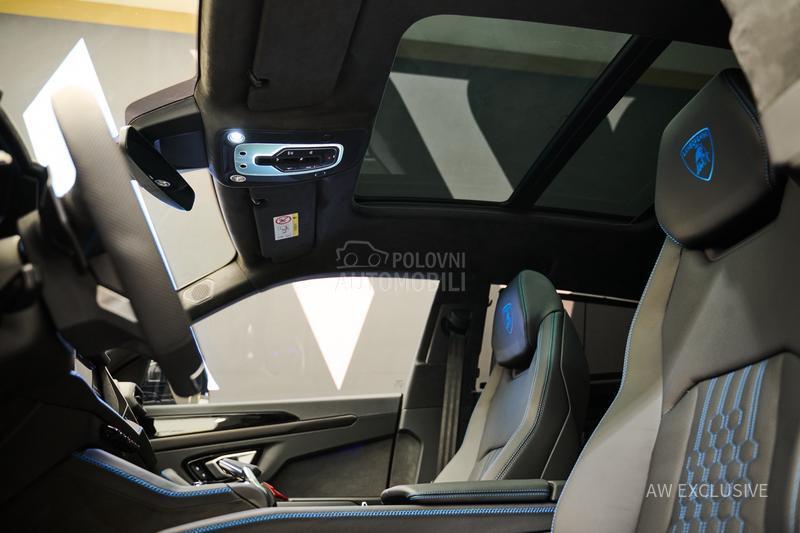 Lamborghini Urus SE V8 NEW
