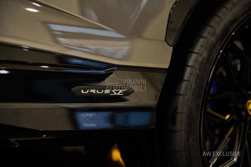 Lamborghini Urus SE V8 NEW