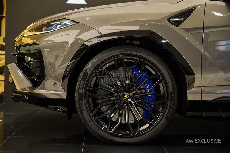 Lamborghini Urus SE V8 NEW