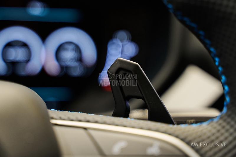 Lamborghini Urus SE V8 NEW