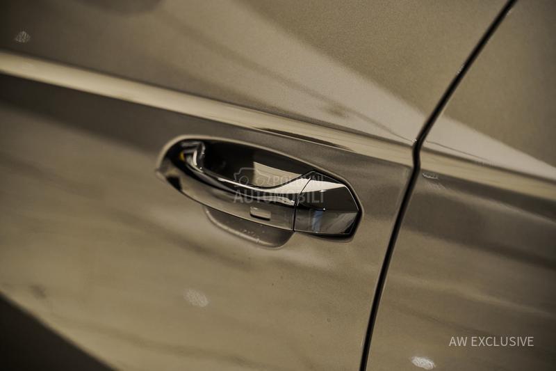 Lamborghini Urus SE V8 NEW