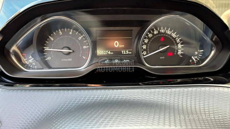 Peugeot 2008 ALLURE/MALA KM