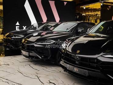 Lamborghini Urus SE V8 BLACK