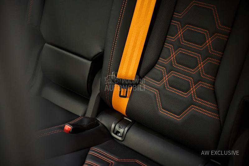 Lamborghini Urus SE V8 BLACK