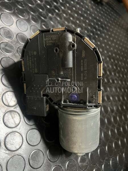 motoric brisaca prednji  Q3