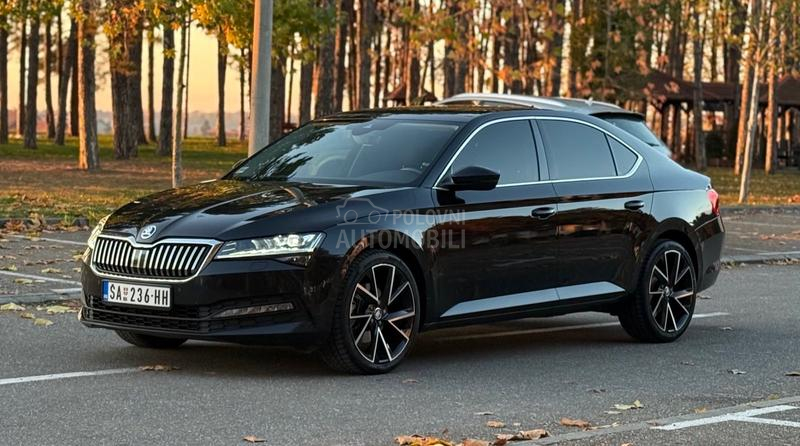 Škoda Superb 
