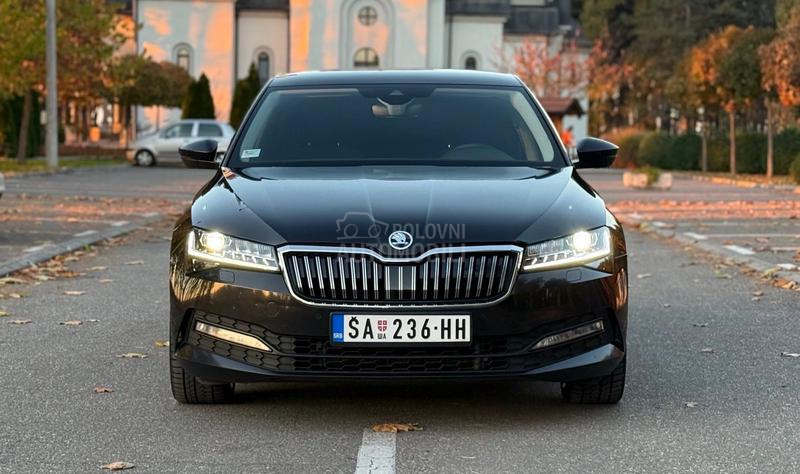 Škoda Superb 
