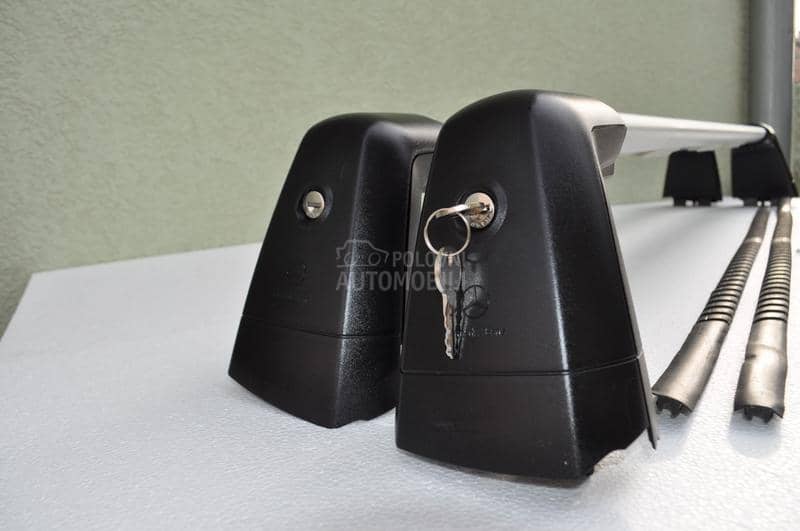 Originalni krovni nosaci C218