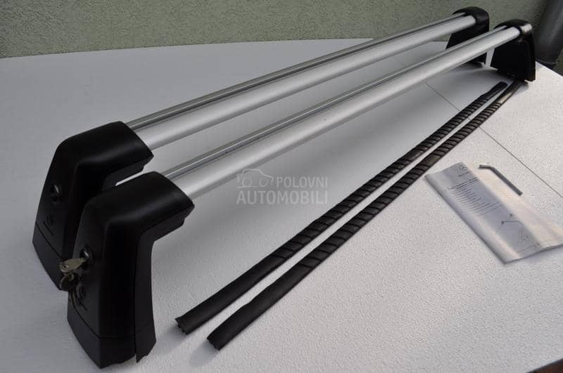 Originalni krovni nosaci C218