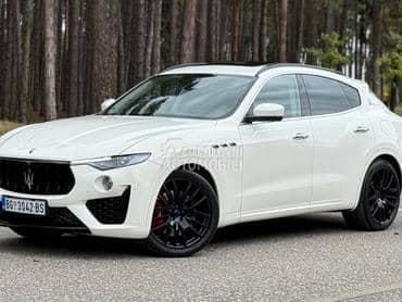 Maserati Levante S