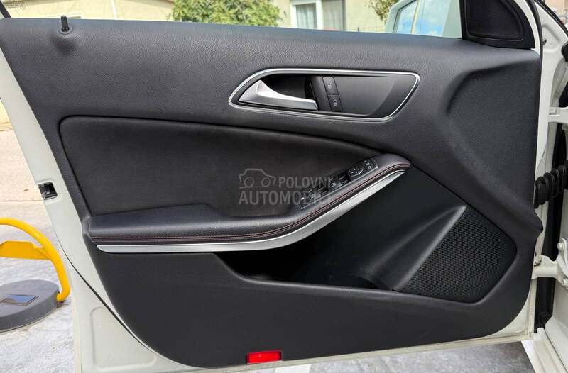 Mercedes Benz A 180 AMG