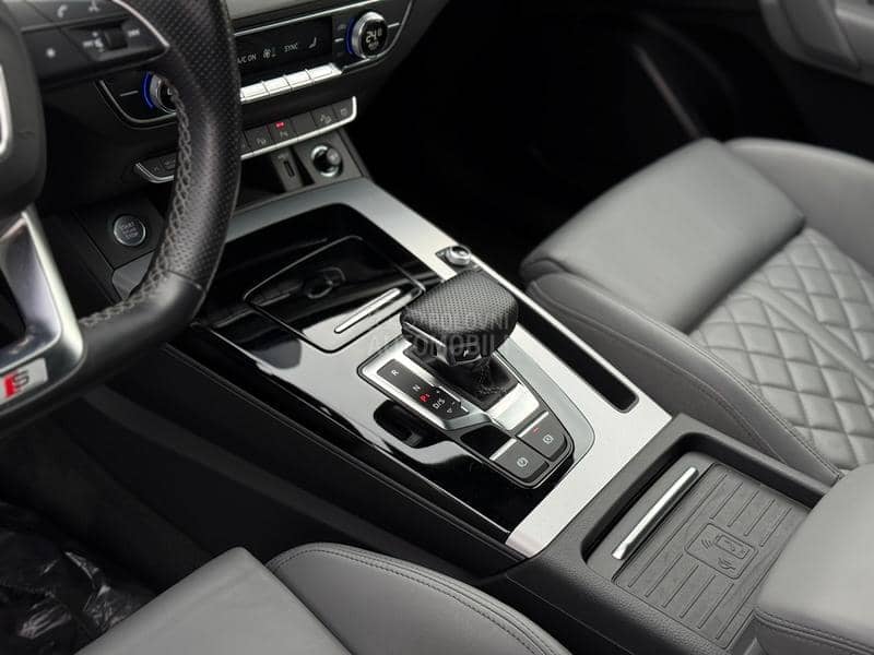 Audi Q5 S-Line/4x4/Matrix/SB