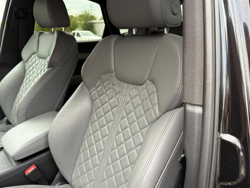 Audi Q5 S-Line/4x4/Matrix/SB