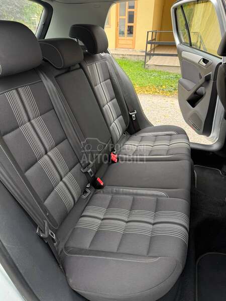 Volkswagen Golf 6 1.6TDI/MATCH/F-ULL/