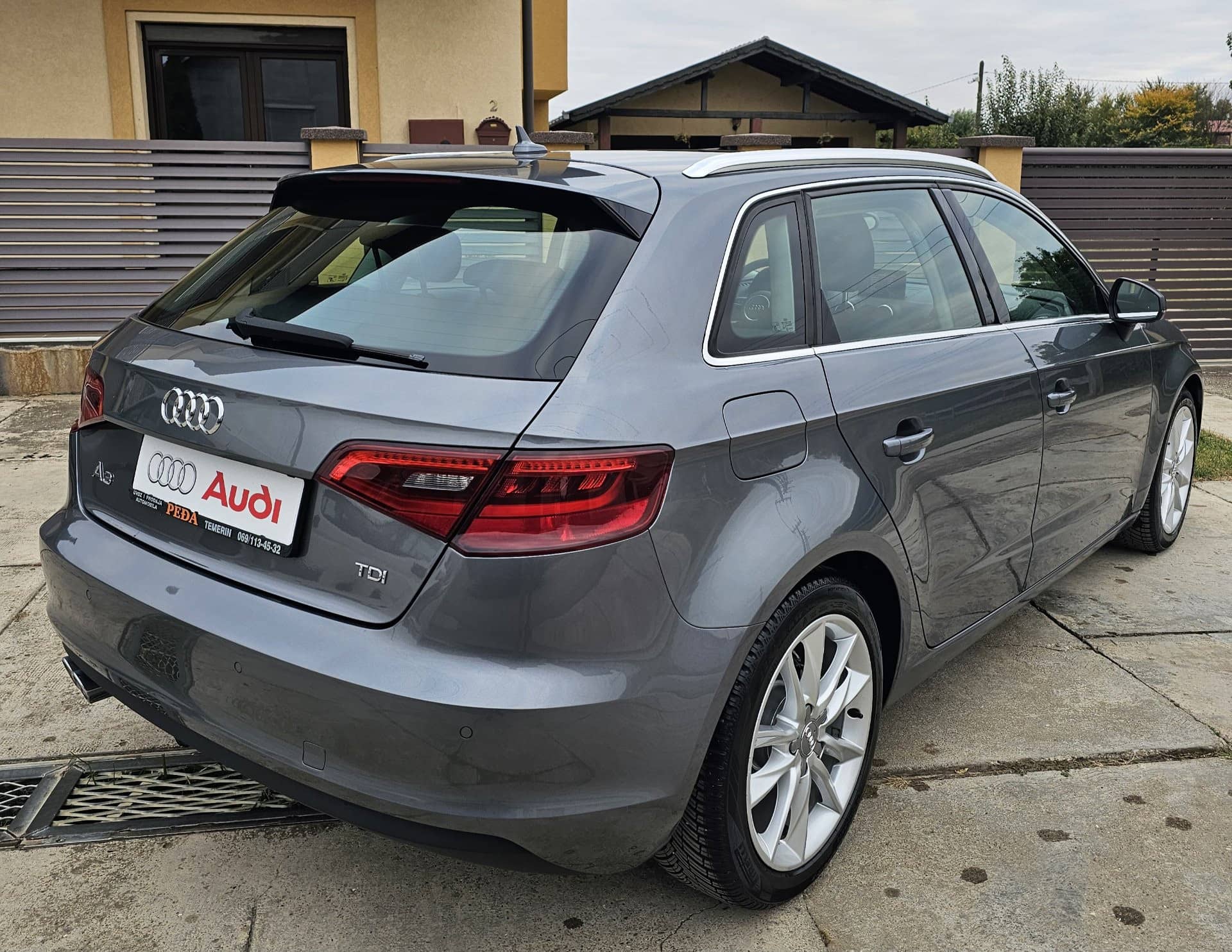 Audi A3 //TOOP STANjE