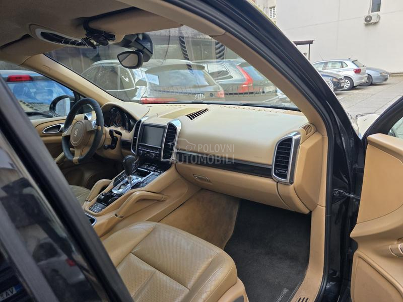 Porsche Cayenne t.o.p