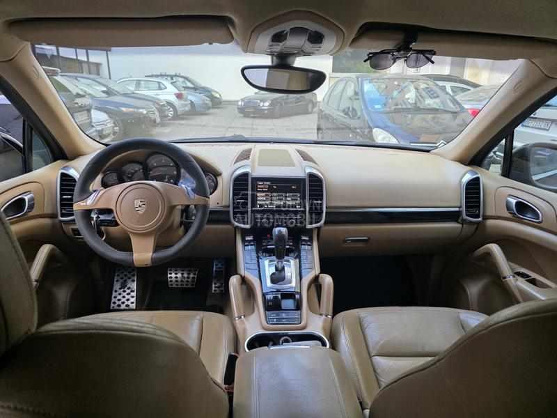 Porsche Cayenne t.o.p