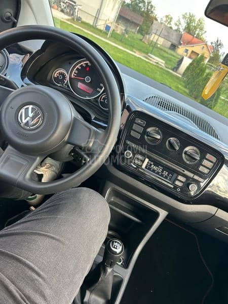 Volkswagen up! cng