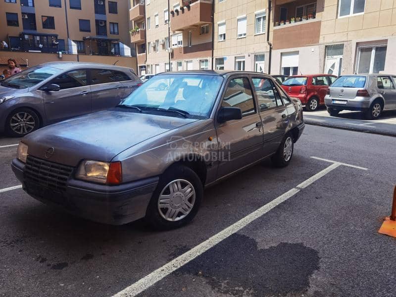 Opel Kadett 1.3 ohc