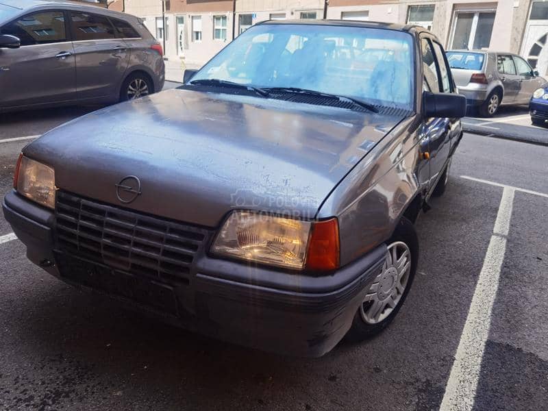Opel Kadett 1.3 ohc