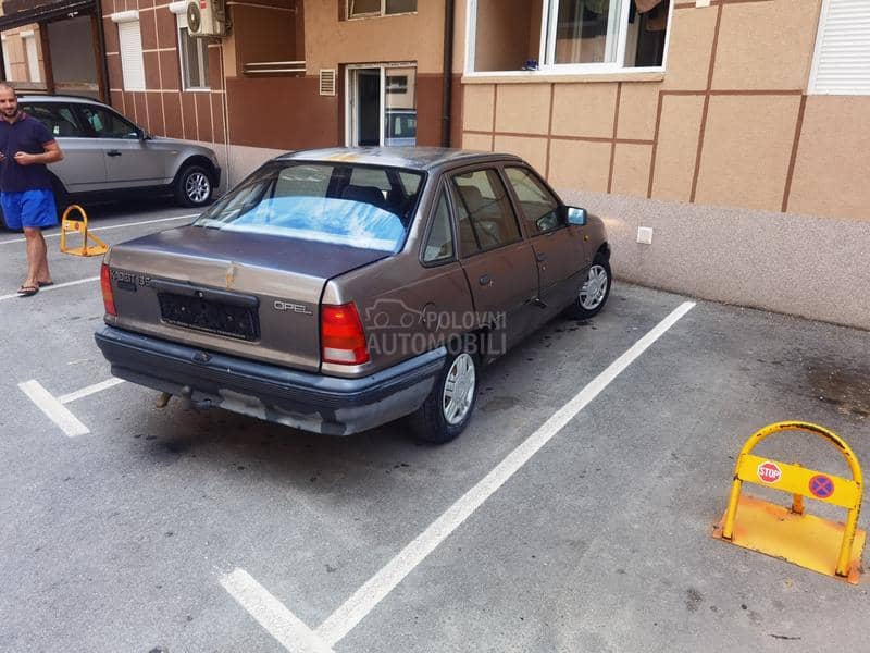 Opel Kadett 1.3 ohc