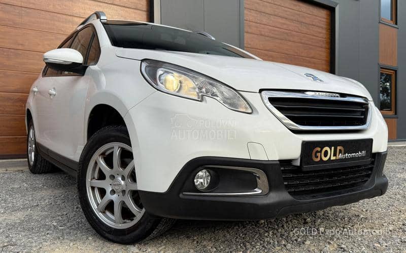 Peugeot 2008 1.2 VTi Allure