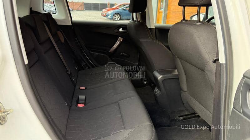 Peugeot 2008 1.2 VTi Allure