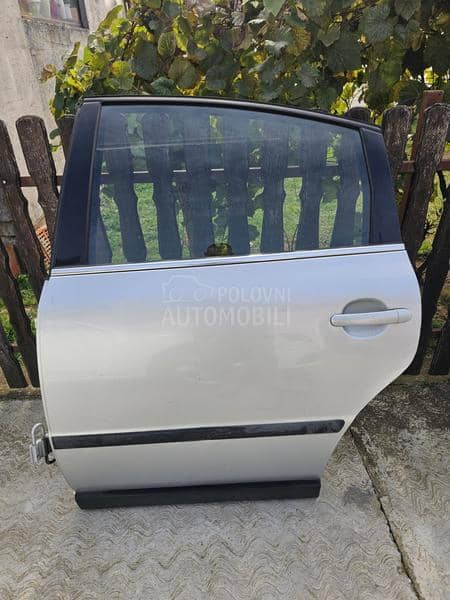 Zadnja vrata limuzina