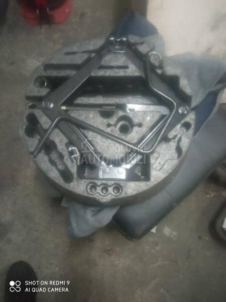 Set rezervnog točka