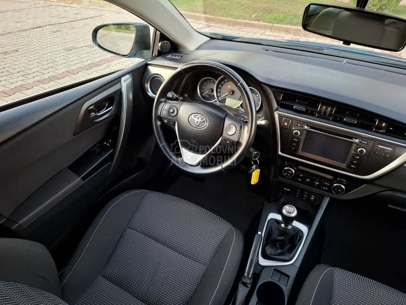 Toyota Auris 1.4 DISEL CH
