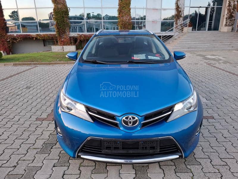 Toyota Auris 1.4 DISEL CH