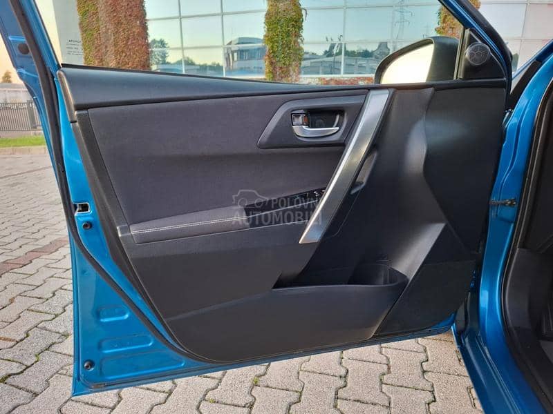 Toyota Auris 1.4 DISEL CH