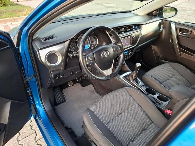 Toyota Auris 1.4 DISEL CH