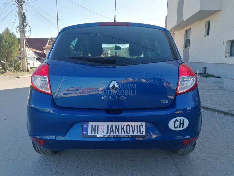 Renault Clio 1.2i EXPRESSION CH