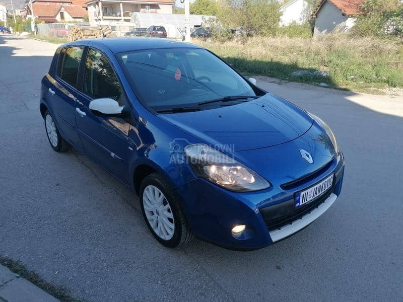 Renault Clio 1.2i EXPRESSION CH